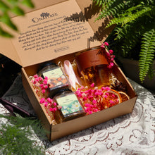 Load image into Gallery viewer, Set quà bao gồm 2 trà hũ, 1 cốc khắc tên