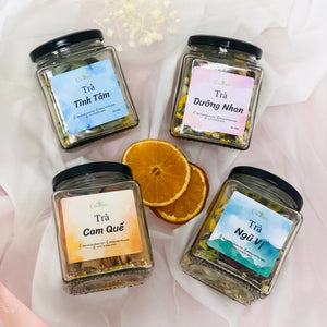 Set quà nến thơm và trà hoa thảo mộc (02 hũ trà + 02 hũ nến size 120gr)